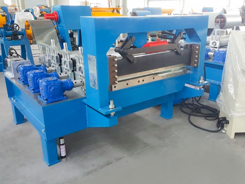 Máquina simples de achatamento e corte de bobina