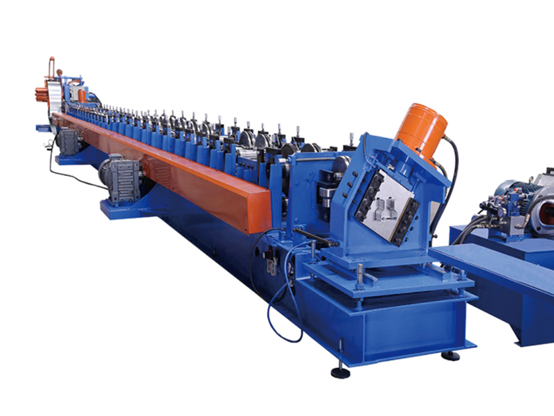 Máquina formadora de rolos verticais